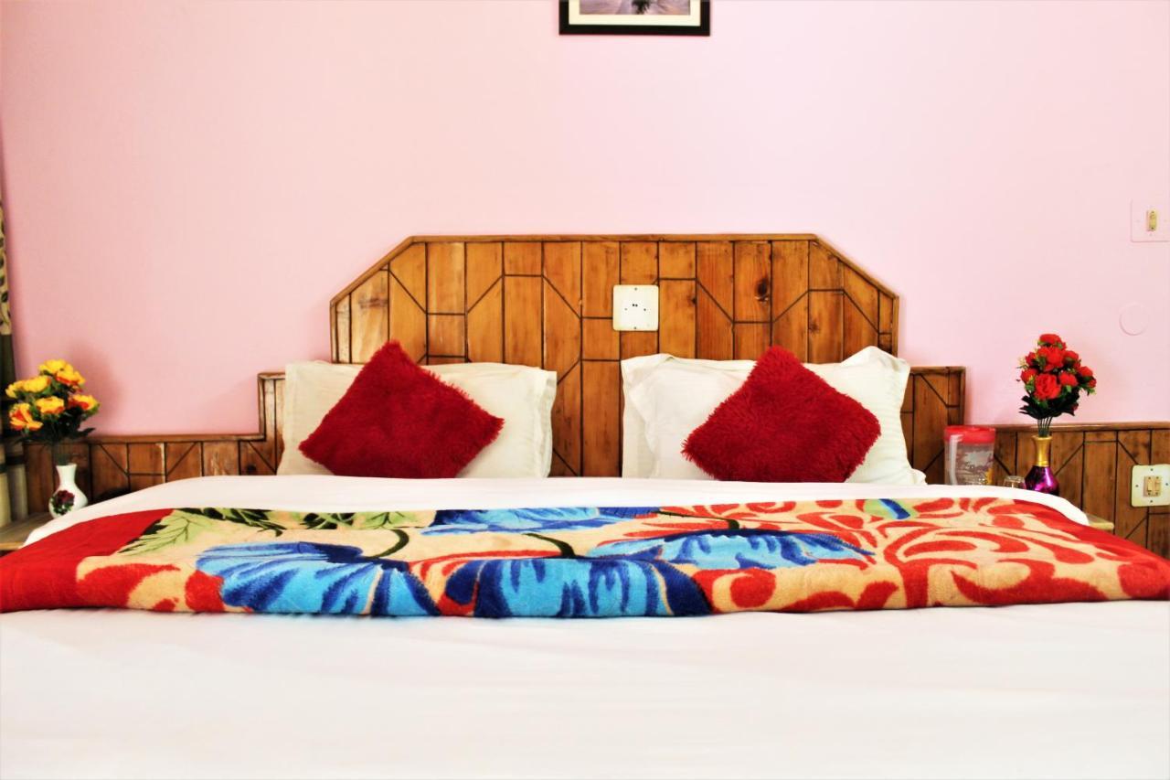 Hotel New Royal Manāli Esterno foto