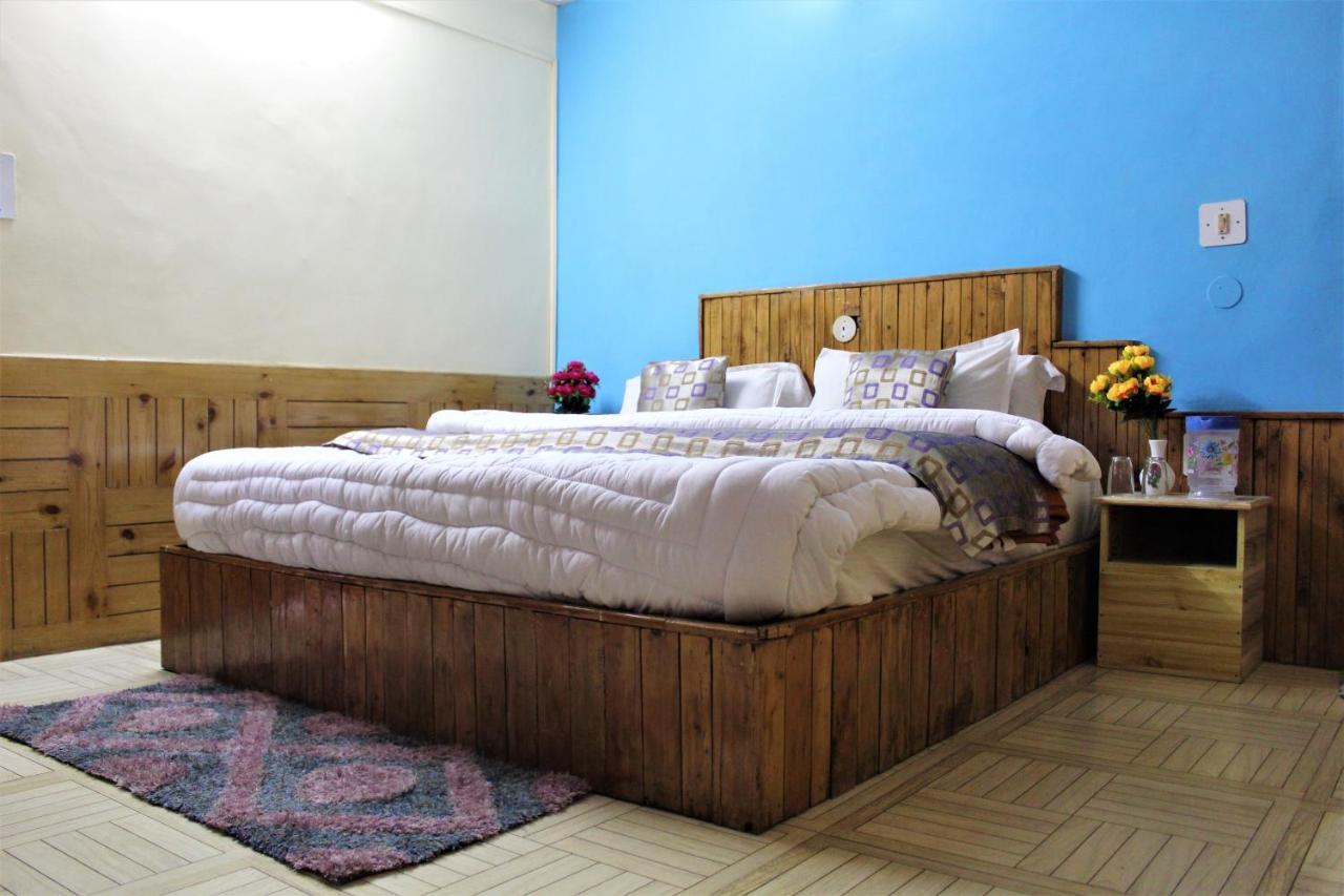 Hotel New Royal Manāli Esterno foto