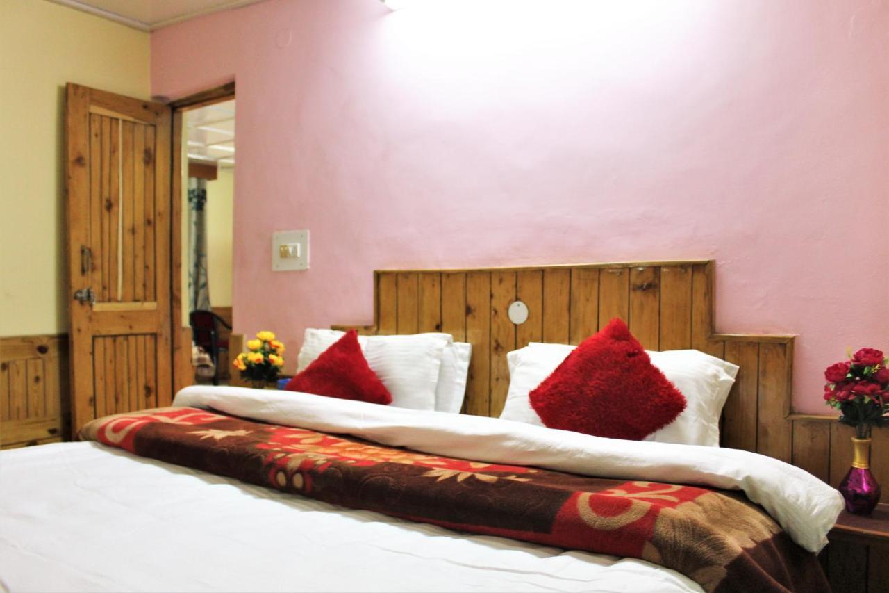 Hotel New Royal Manāli Esterno foto